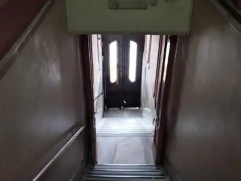 Depto Tipo Casa en Venta de 6 ambientes