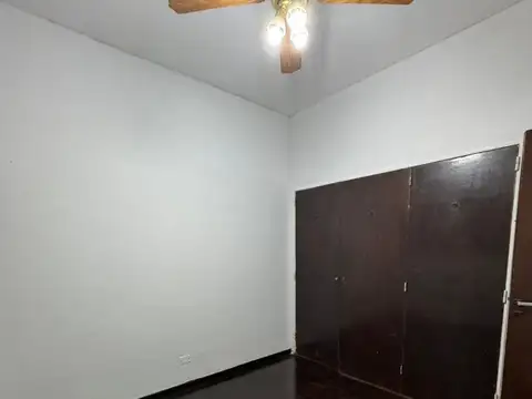 CASA EN ALQUILER FRIULI 1800 WILDE BARRIO LA CARNE