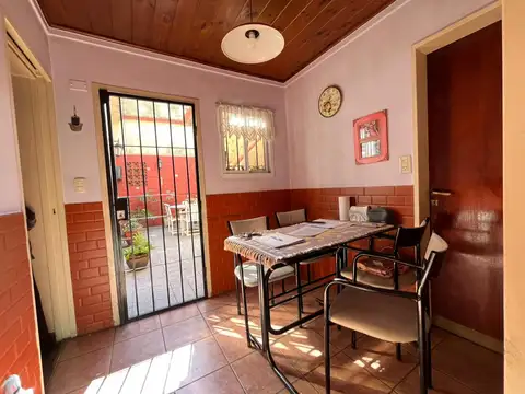 Depto Tipo Casa en Venta 45 años