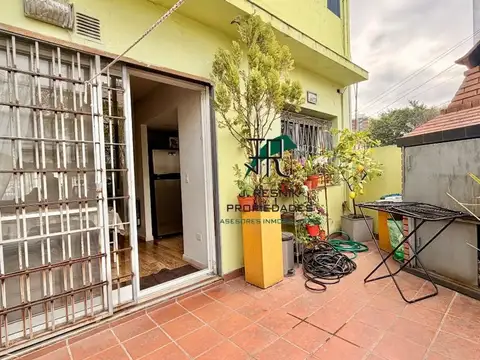 Depto Tipo Casa en Venta en Coghlan, USD 200.000