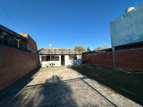 80 ENTRE 133 Y 134 1900, Piso 0