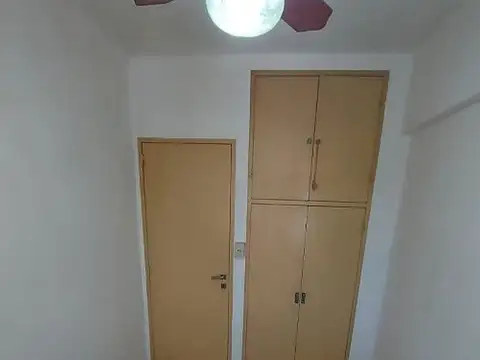 Departamento en Venta en Villa del Parque, USD 105.000