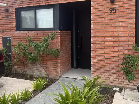 Casa en Alquiler A Estrenar