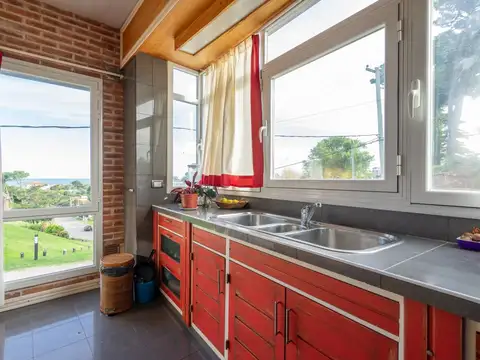 Casa en Alquiler Temporal con 1 cochera