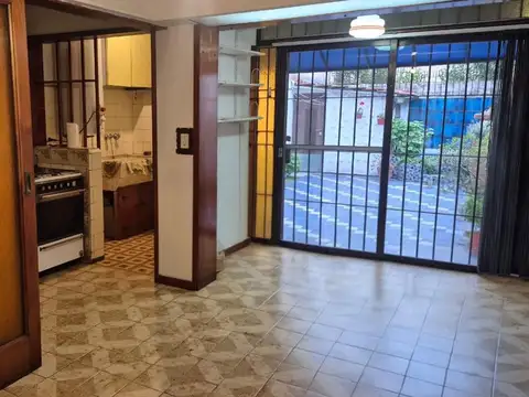 Depto Tipo Casa en Venta en Martínez, USD 220.000