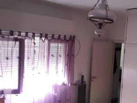 Depto Tipo Casa en Venta en Ramos Mejía, USD 74.900