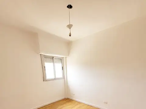 Departamento en Alquiler en Moron, $ 875.000