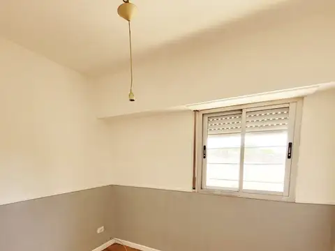 Departamento 5 ambientes con 2 baños