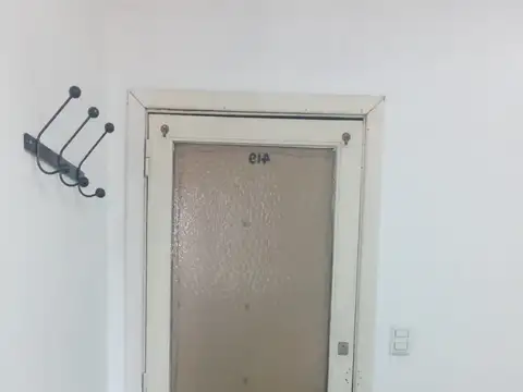 Avenida Hipólito Yrigoyen 800