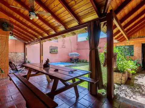 EN VENTA - 2 CASAS DE DOS DORMITORIOS - FISHERTON ROSARIO