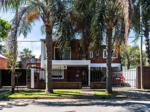 EN VENTA - 2 CASAS DE DOS DORMITORIOS - FISHERTON ROSARIO