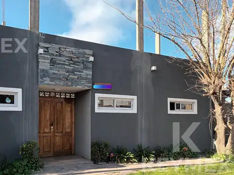 Alquiler de Local en  81 bis e/ 137 y 138 La Plata