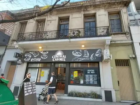 Depto Tipo Casa en Venta en Colegiales, USD 210.000