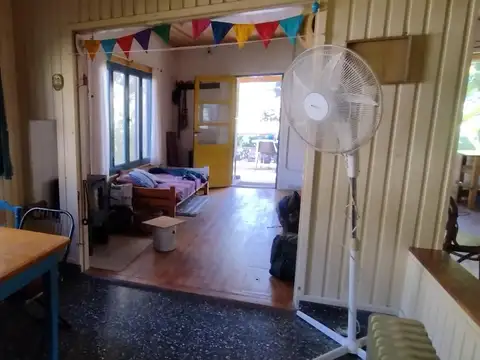 Casa 5 ambientes con 2 baños