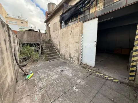 EIZAGUIRRE, DR. E. 2000