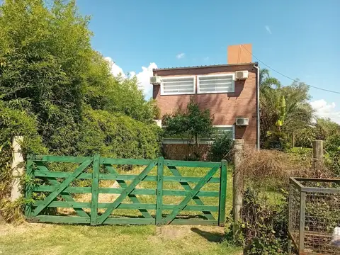 Inversión: complejo de 2 cabañas en Puerto Yeruá