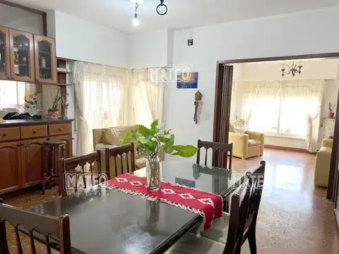 Destacado Chalet en Zona Residencial - Apto Crédito