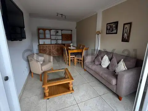 VENTA DEPARTAMENTO 3 AMBIENTES AL FRENTE CON BALCON LA PERLA