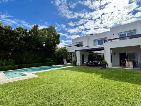 Casa en Alquiler Temporal de 4 dormitorios