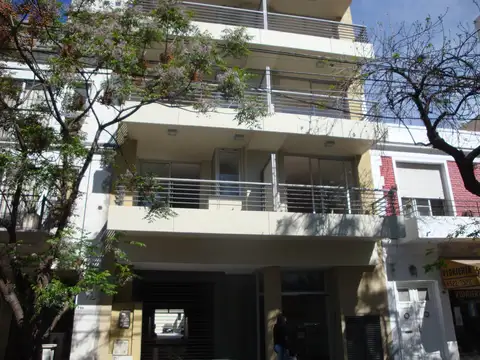 COCHERA FIJA  DESCUBIERA
