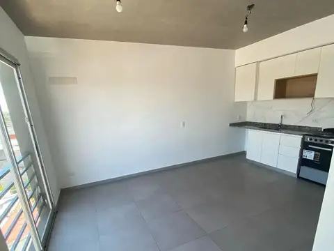 Departamento en Alquiler en Barrio Parque., $ 550.000