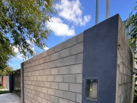 Galpon en Venta en Barrio Rivadavia, USD 120.000