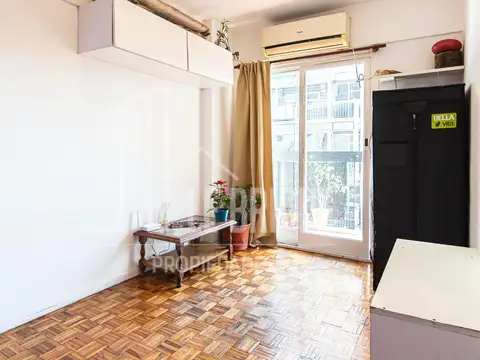 Alberti 162 , Piso 6