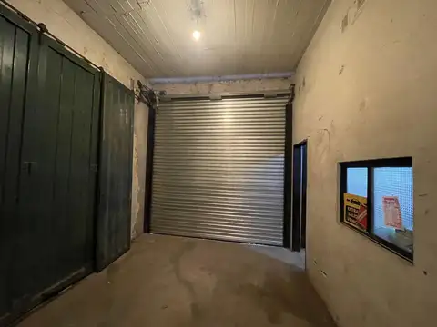 Venta de galpón en Villa Adelina