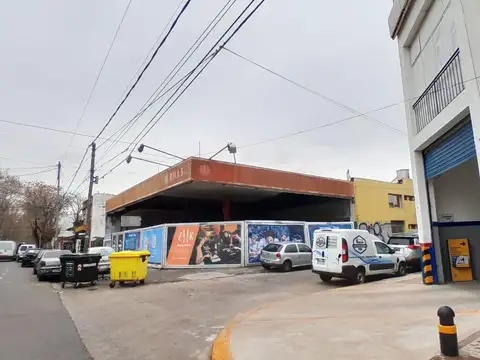 Terreno en venta en Martinez varios usos, incluso vivienda familiar.