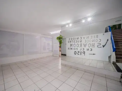 Local en Venta 66 años