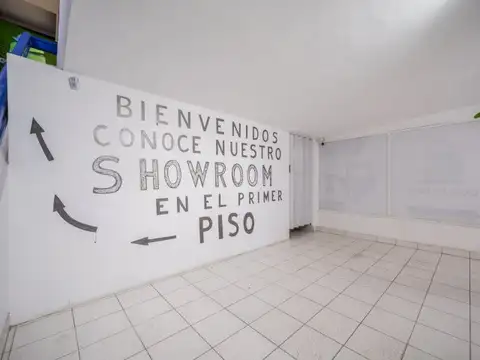 Local en Venta 66 años