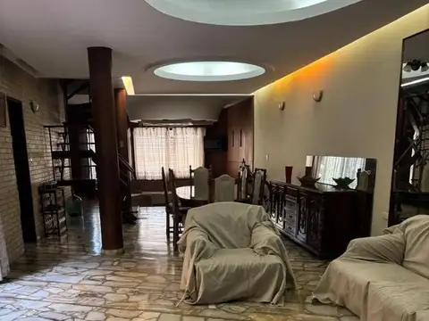 Casa en Venta en Parque Chacabuco, USD 360.000