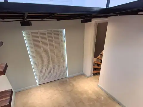 OFICINA / CONSULTORIO A ESTRENAR – 50 m² Av. Mitre 320, 1° piso por escalera, Avellaneda