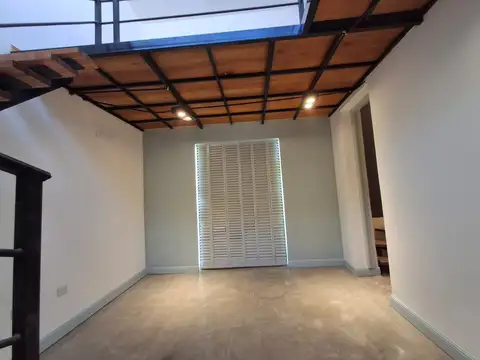 OFICINA / CONSULTORIO A ESTRENAR – 50 m² Av. Mitre 320, 1° piso por escalera, Avellaneda