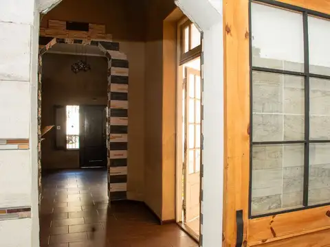 Depto Tipo Casa en Venta en Sarandi, USD 180.000