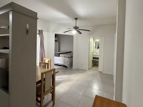 Depto Tipo Casa Monoambiente con 1 baño