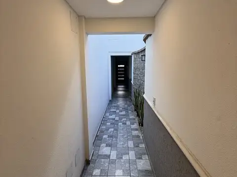 Depto Tipo Casa en Venta de Monoambiente