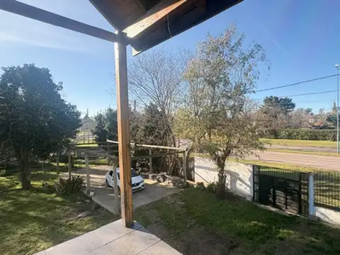 Casa en Venta en La Reja, USD 230.000