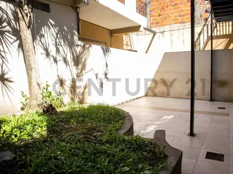 Posadas 2600, Piso 0