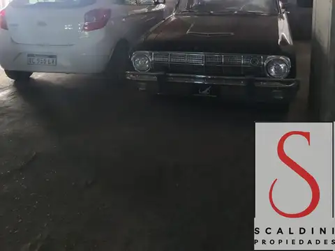 Cocheracubierta  en venta ubicado en Abasto