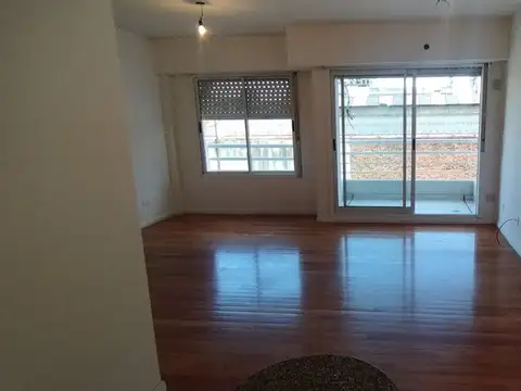 Dto. Monoambiente Venta - San Cristóbal C/ Balcón