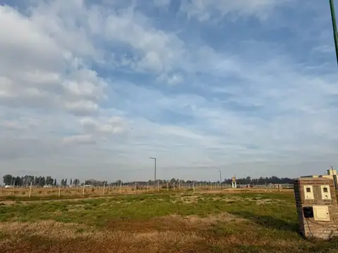 LOTE 361M2 BARRIO LAGUNA AZUL