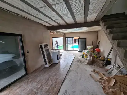 Casa 3 ambientes con 1 baño