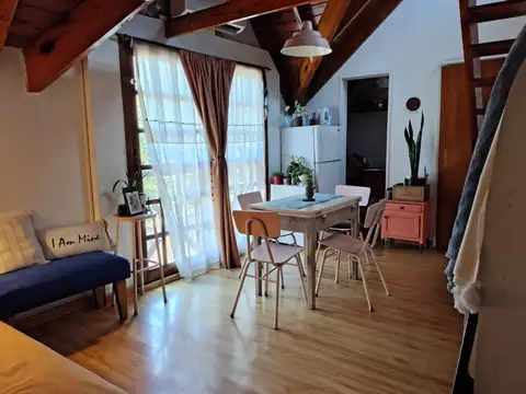 Monoambiente luminoso en centro comercial "Los Portones"