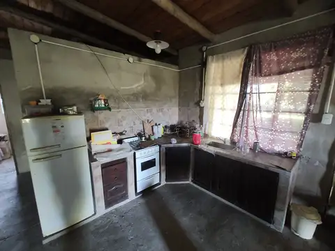 Casa 3 ambientes con 2 baños