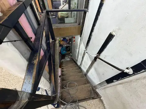 Local en Alquiler 50 años