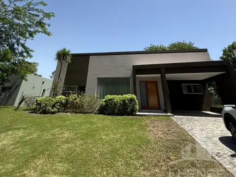 Casa 4 ambientes en venta - Fincas de Hudson