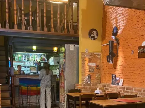 Llave de negocio en venta ubicado en Tristan Narvaja