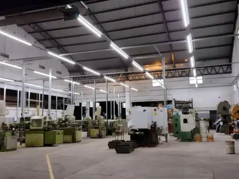 Venta Fabrica/Galpón/Deposito en Victoria