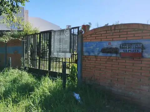 Lote 10x26 en venta, El Retiro, La Plata